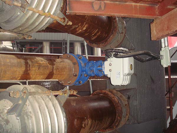 OMAL電動蝶閥在染料生產(chǎn)過程中的應用